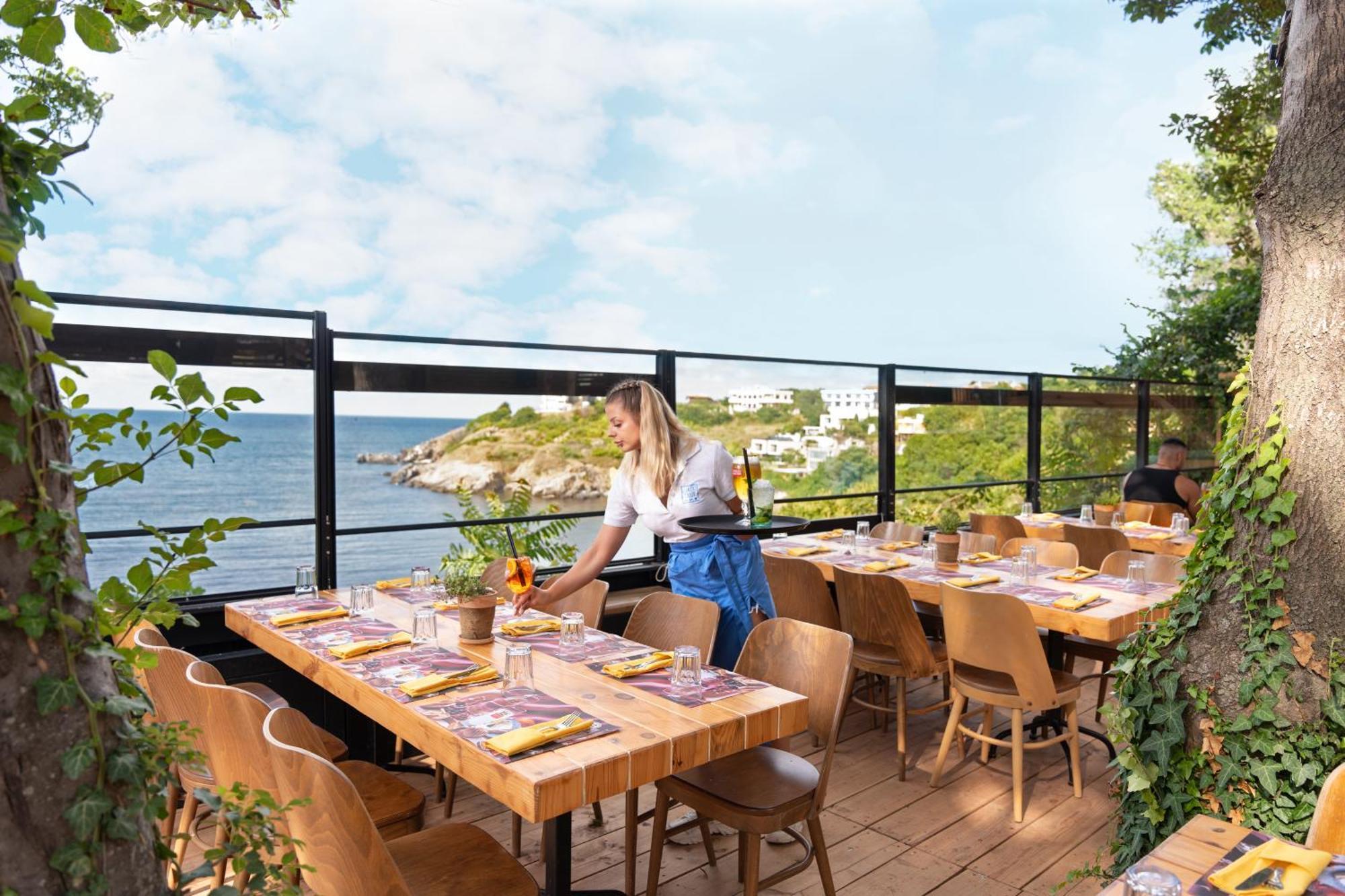 Paradise Bay Hotel 소조폴 외부 사진